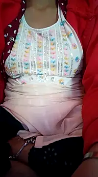 Snapshot of Mangla_Bhabhi chatting on 01/14/25, 08:31 Mangla Bhabhi online show from 01/14/25, 08:31