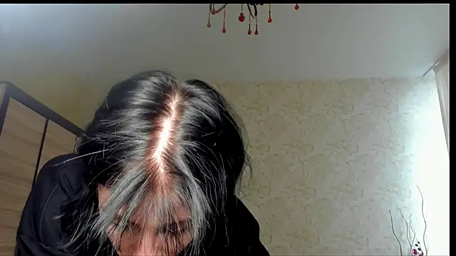 JulisSweet online show from 01/06/25, 08:14
