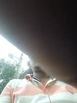 Snapshot of ind_hero chatting on 10/07/25, 10:56 ind hero online show from 10/07/25, 10:56