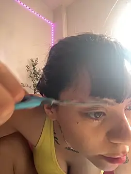 melisabunnny online show from 11/12/25, 12:05