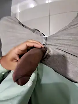 johny 69dxh online show from 01/06/25, 11:29