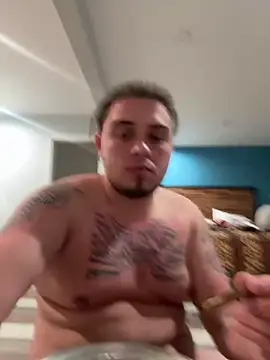 Snapshot of jjdickhit99 chatting on 03/15/25, 04:24 jjdickhit99 online show from 03/15/25, 04:24