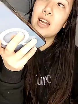 Japabaixinha online show from 09/12/25, 04:40