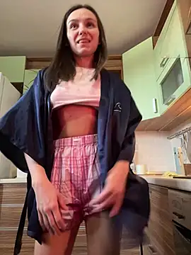 Jinna milli online show from 02/13/25, 12:32