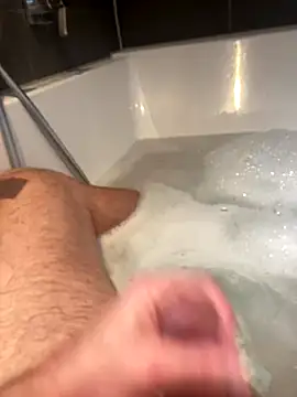 LivingLegend1978 online show from 10/25/25, 02:24