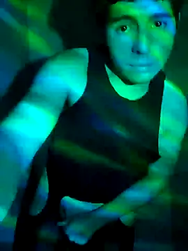 Snapshot of CloudyBoy_Toy chatting on 01/14/25, 12:54 CloudyBoy Toy online show from 01/14/25, 12:54