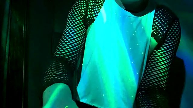 Snapshot of CloudyBoy_Toy chatting on 02/23/25, 11:11 CloudyBoy Toy online show from 02/23/25, 11:11