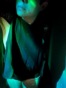 Snapshot of CloudyBoy_Toy chatting on 02/25/25, 08:14 CloudyBoy Toy online show from 02/25/25, 08:14