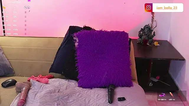 Snapshot of yourtoybella chatting on 12/11/24, 10:27 yourtoybella online show from 12/11/24, 10:27