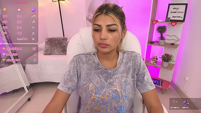 SALOOMEE   online show from 01/25/25, 05:19