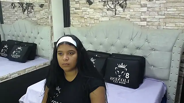Snapshot of sia_cavad chatting on 03/06/25, 12:52 sia cavad online show from 03/06/25, 12:52