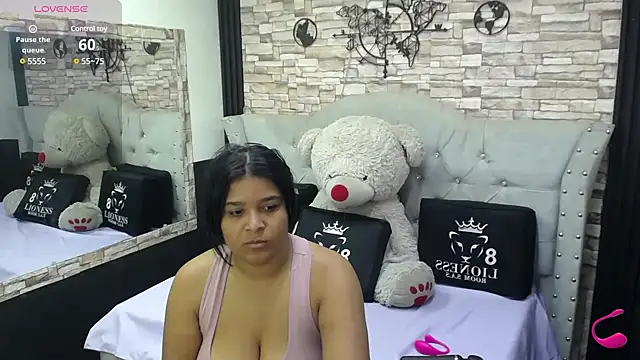 Snapshot of sia_cavad chatting on 03/12/25, 12:26 sia cavad online show from 03/12/25, 12:26