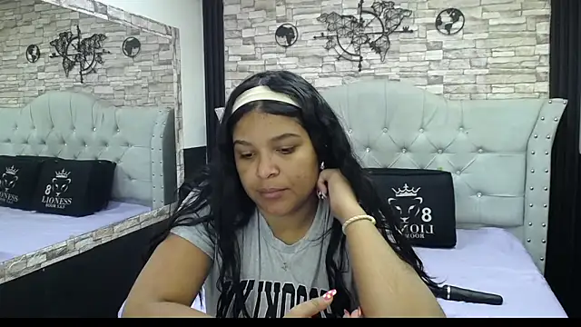 Snapshot of sia_cavad chatting on 09/27/25, 12:21 sia cavad online show from 09/27/25, 12:21