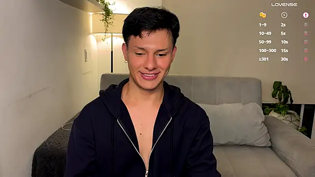 Snapshot of Alexxblue chatting on 11/22/25, 03:05 Alexxblue online show from 11/22/25, 03:05