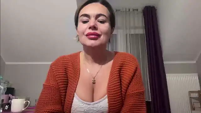 DESIREjenny online show from 10/21/25, 07:09