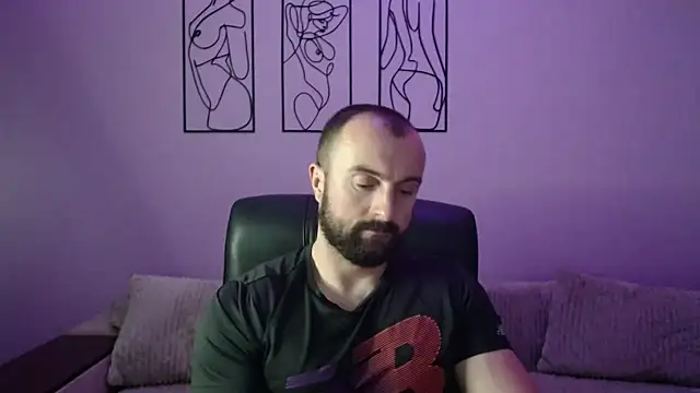 brindlefly6969 online show from 10/10/25, 11:09