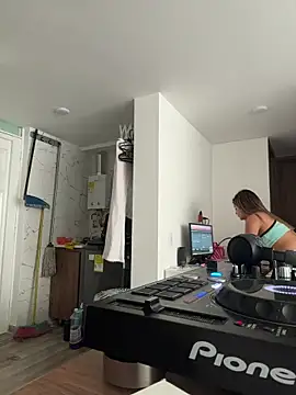 Snapshot of pamell_col chatting on 10/26/25, 07:09 pamell col online show from 10/26/25, 07:09