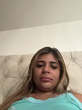 Snapshot of pamell_col chatting on 10/28/25, 12:41 pamell col online show from 10/28/25, 12:41