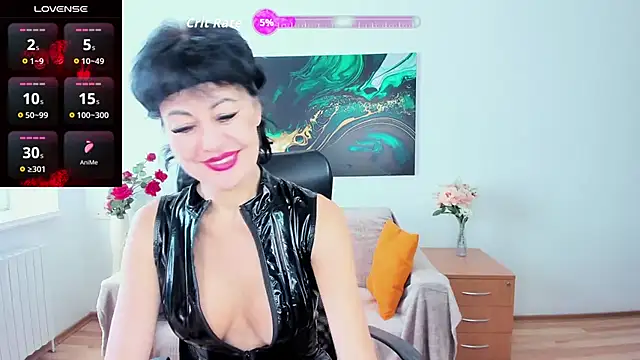 Snapshot of Silvia_Wallec chatting on 10/26/25, 06:41 Silvia Wallec online show from 10/26/25, 06:41