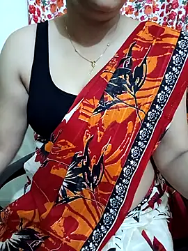 Snapshot of Priya_Boudi chatting on 10/28/25, 06:10 Priya Boudi online show from 10/28/25, 06:10