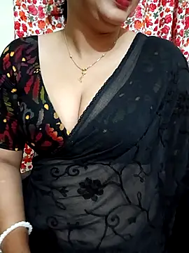 Snapshot of Priya_Boudi chatting on 11/13/25, 06:51 Priya Boudi online show from 11/13/25, 06:51