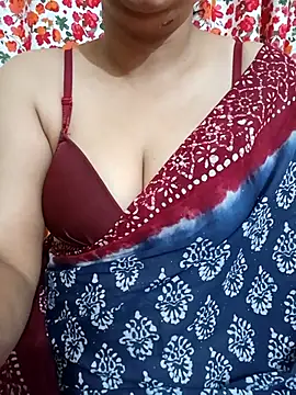 Snapshot of Priya_Boudi chatting on 11/30/25, 05:17 Priya Boudi online show from 11/30/25, 05:17