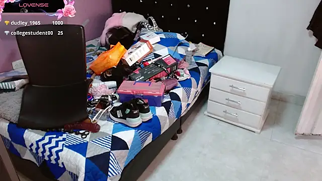 soniafuckboobs online show from 02/07/25, 09:26