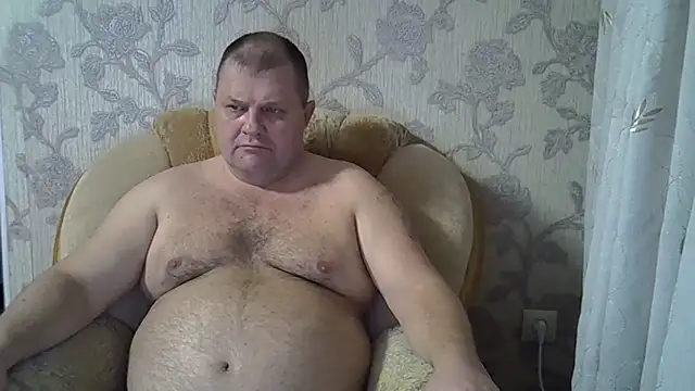 Snapshot of Nilola6 chatting on 01/05/25, 01:04 Nilola6 online show from 01/05/25, 01:04