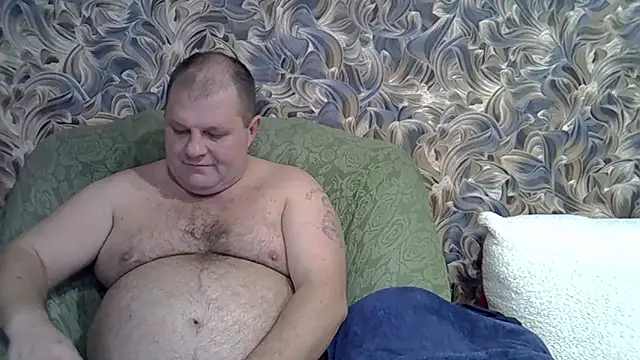 Snapshot of Nilola6 chatting on 11/16/25, 01:06 Nilola6 online show from 11/16/25, 01:06