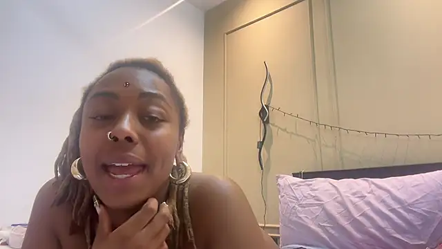 ChocolateCakeQueen online show from 01/11/25, 01:48