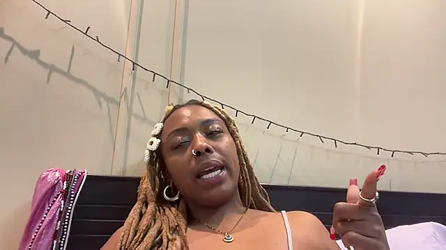 ChocolateCakeQueen online show from 01/16/25, 03:23