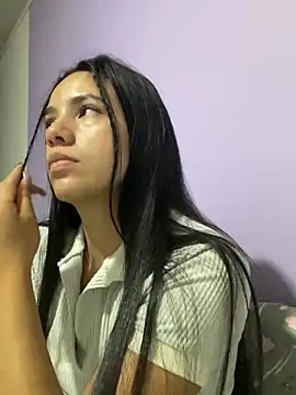 hannahb-e online show from 01/14/25, 03:01