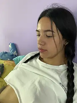 hannahb-e online show from 01/16/25, 10:44