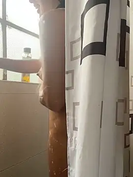 hannahb-e online show from 03/12/25, 04:02