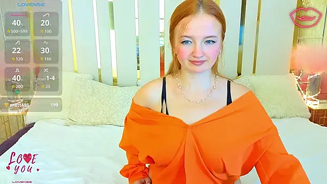 Snapshot of Marina_Mur_ chatting on 10/09/25, 07:23 Marina Mur online show from 10/09/25, 07:23