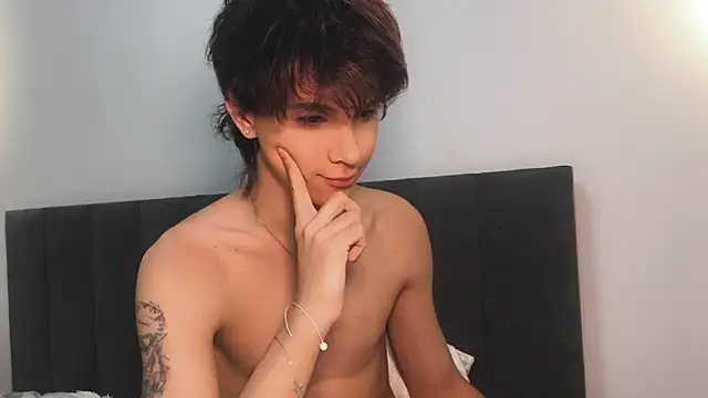 k0sta  online show from 02/10/25, 05:03