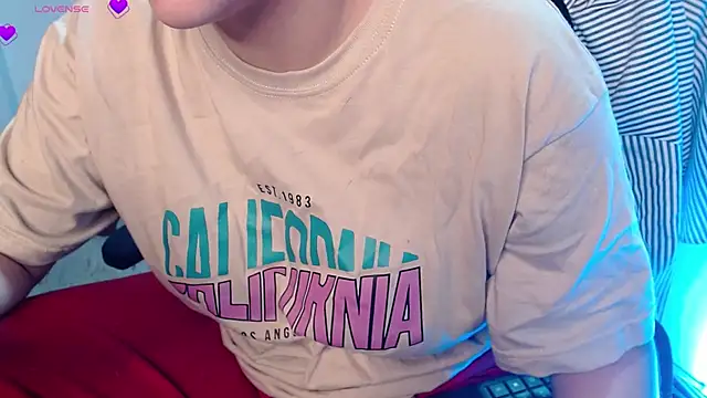 Snapshot of _samara chatting on 11/01/25, 11:07 samara online show from 11/01/25, 11:07