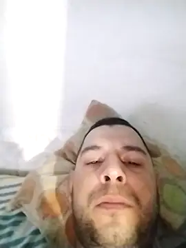 Snapshot of golpe888 chatting on 03/22/25, 01:00 golpe888 online show from 03/22/25, 01:00