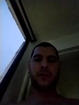 Snapshot of golpe888 chatting on 11/16/25, 10:32 golpe888 online show from 11/16/25, 10:32