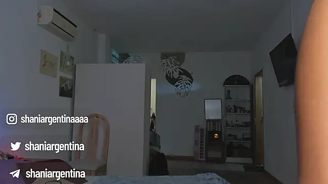 Snapshot of -ShaniArgentina- chatting on 12/07/24, 11:23 -ShaniArgentina- online show from 12/07/24, 11:23