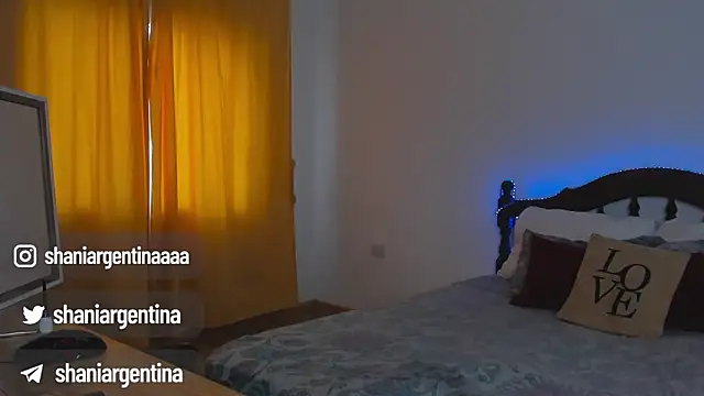 Snapshot of -ShaniArgentina- chatting on 01/27/25, 07:03 -ShaniArgentina- online show from 01/27/25, 07:03
