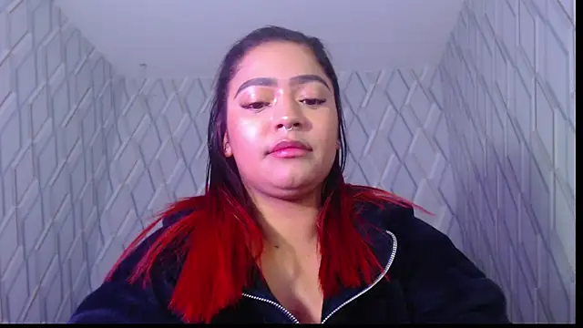 NicolleTaylor online show from 01/30/25, 04:06