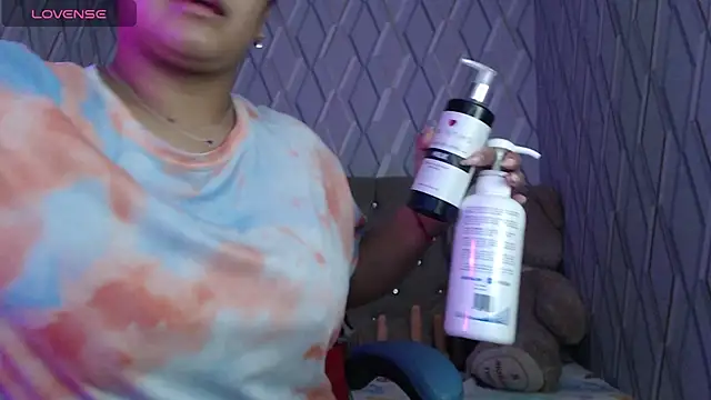 NicolleTaylor online show from 03/13/25, 02:05