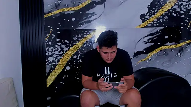 sweethot    online show from 10/07/25, 03:04