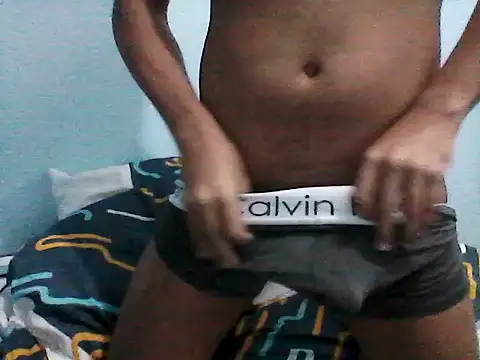 denitxongonzalez online show from 11/24/25, 01:22