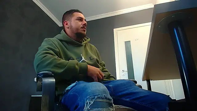 JoshKnights online show from 09/19/25, 04:47