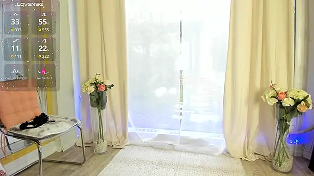 Selena Reeves online show from 10/13/25, 06:24