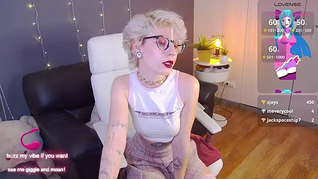  Moonlight t online show from 02/08/25, 12:50