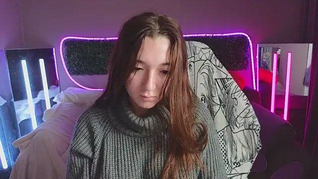 Snapshot of YasmineWest chatting on 11/07/25, 02:11 YasmineWest online show from 11/07/25, 02:11