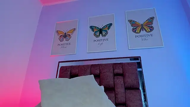 amysc online show from 01/22/25, 12:27